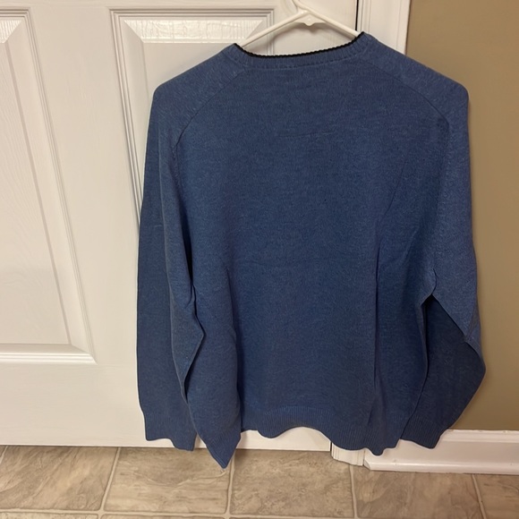 Heather Blue Nautica sweater - Picture 4 of 4